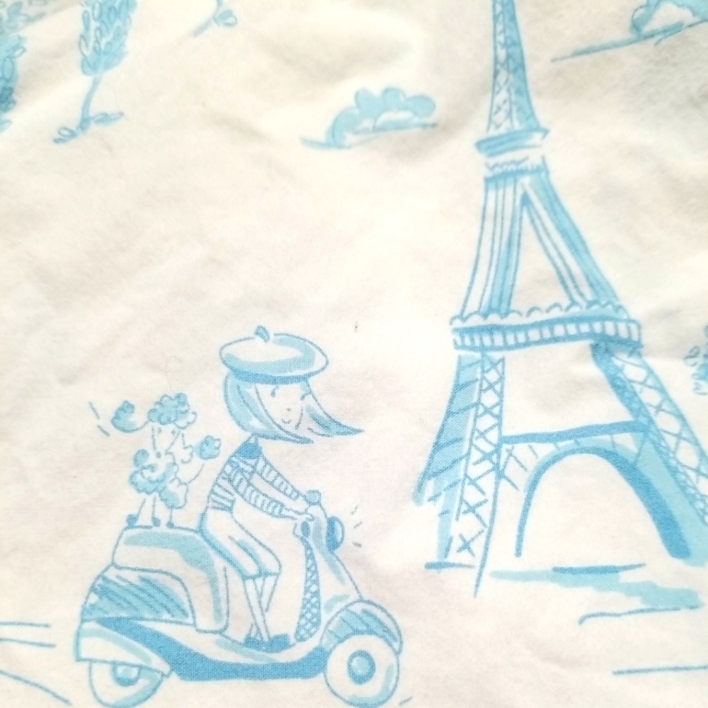 Pottery barn twin fitted sheet French twall look. Beautiful made in Israel.